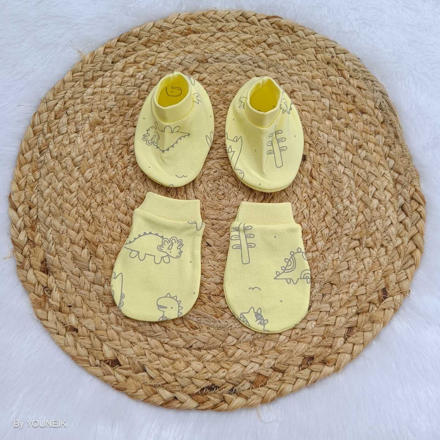 Cotton Mittens Booties 0-3m | Yellow Dino