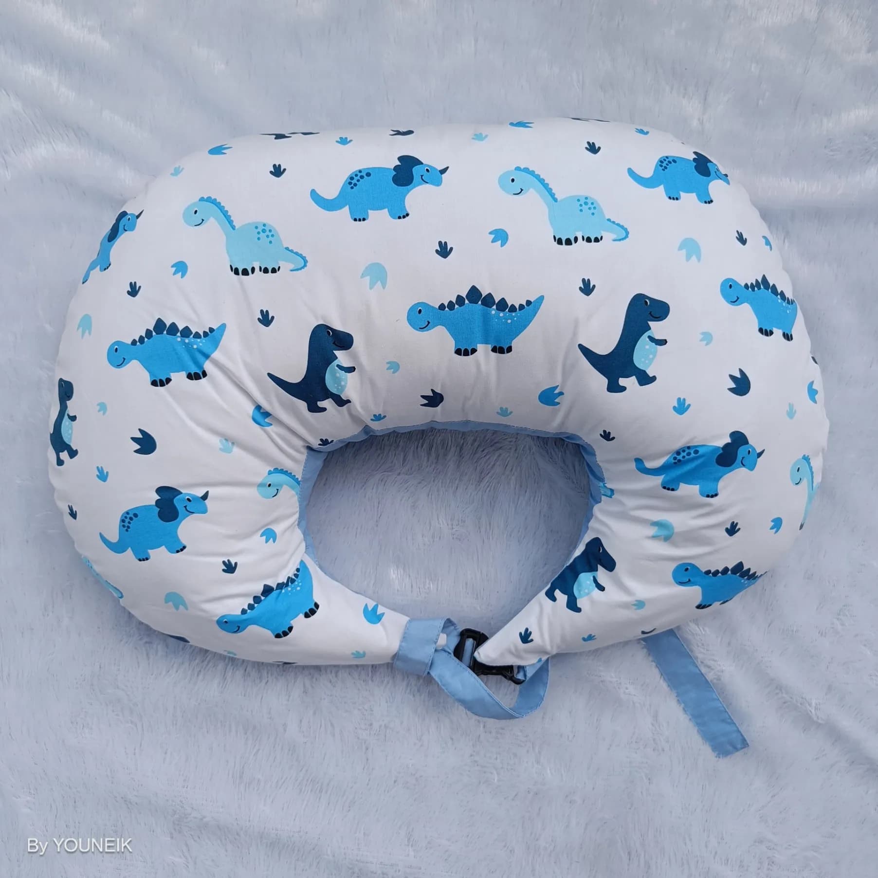 Feeding Pillow Half Moon