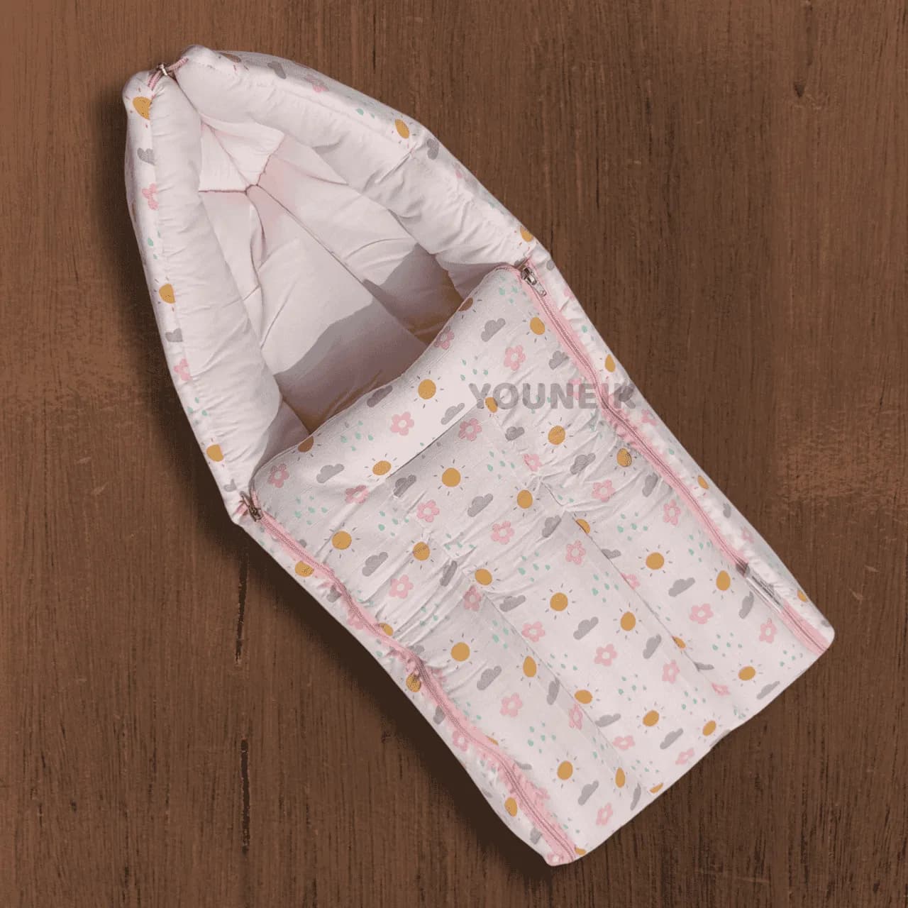 Organic Muslin Carry Bed - Pink Sun Moon Cloud